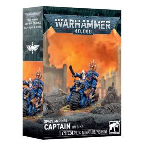 Space Marines CAPTAIN on Bike Capit&aacute;n de Marines Espaciales en moto